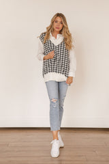 Houndstooth Sleeveless Sweater Vest (black)